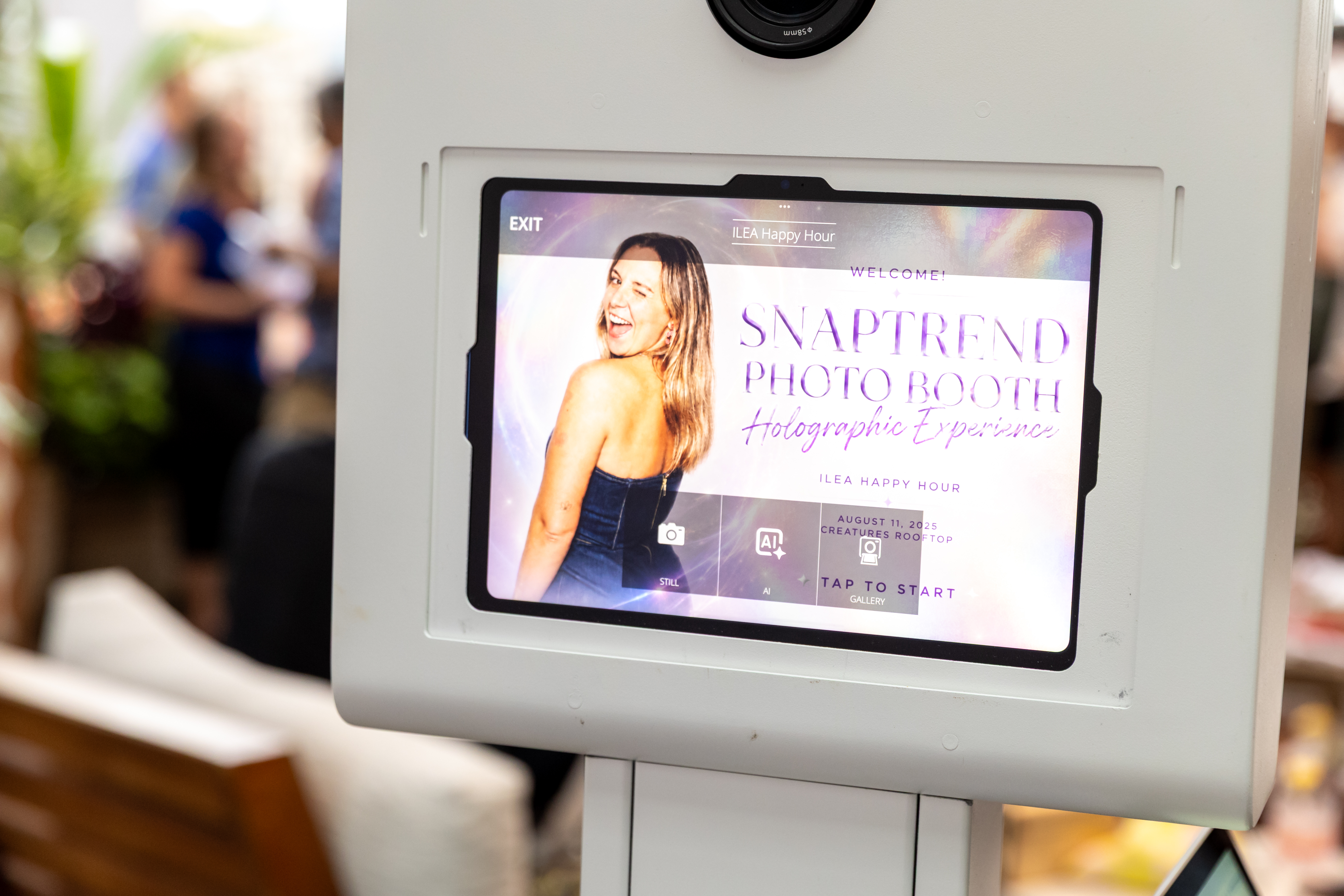 A Holographic Keepsake for the ILEA Summer Happy Hour — event photo 6