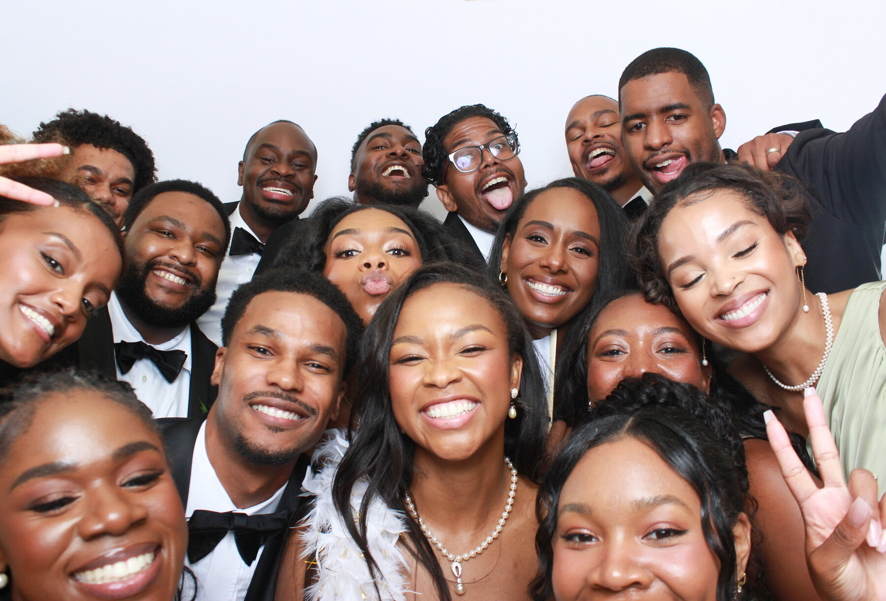 Tamara & Julian: From Corporate Events to Their Own Wedding Day — gallery image 8